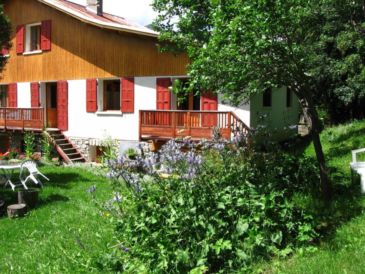 Appartement En Duplex Dans Un Chalet Typique Valloire Exteriör bild